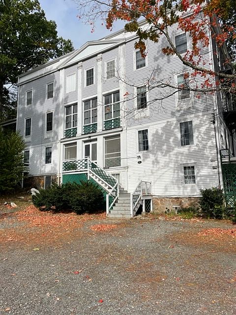 1st image of 30 Webster Ave #3