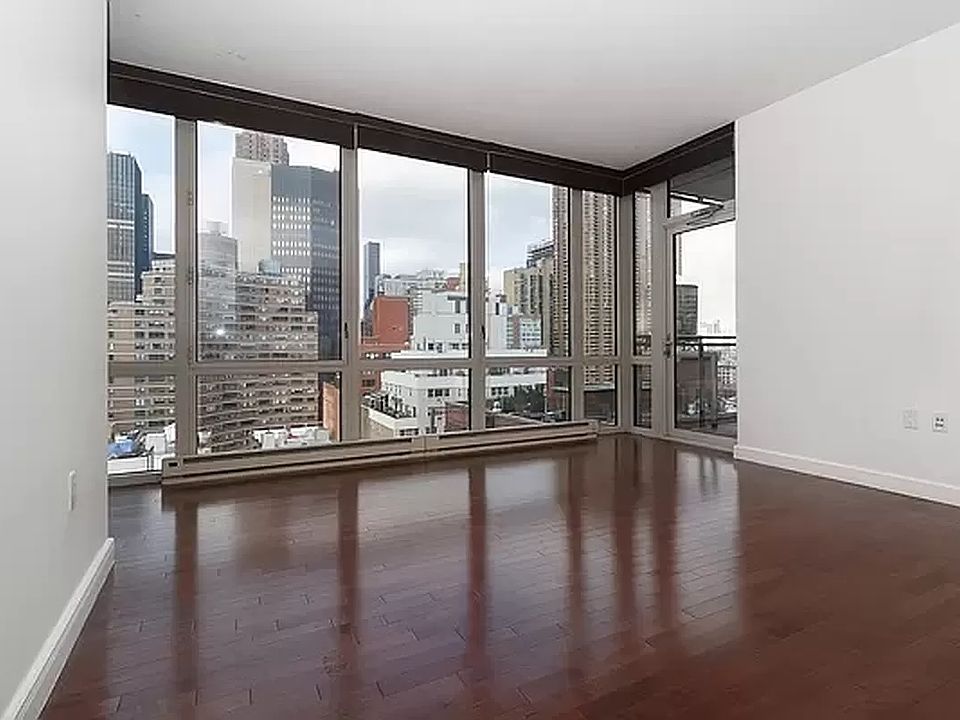 1st image of 225 E 34th St APT 9J