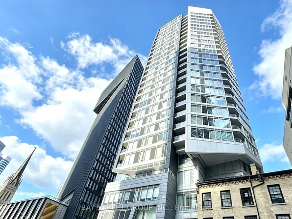 68 Shuter St #1906, Toronto, ON M5B 0B4