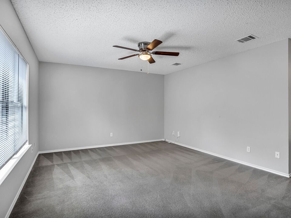 1st image of 6122 Roseborough Dr #2C-679417
