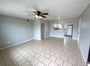 1924 Tusa Dr #B, Violet, LA 70092