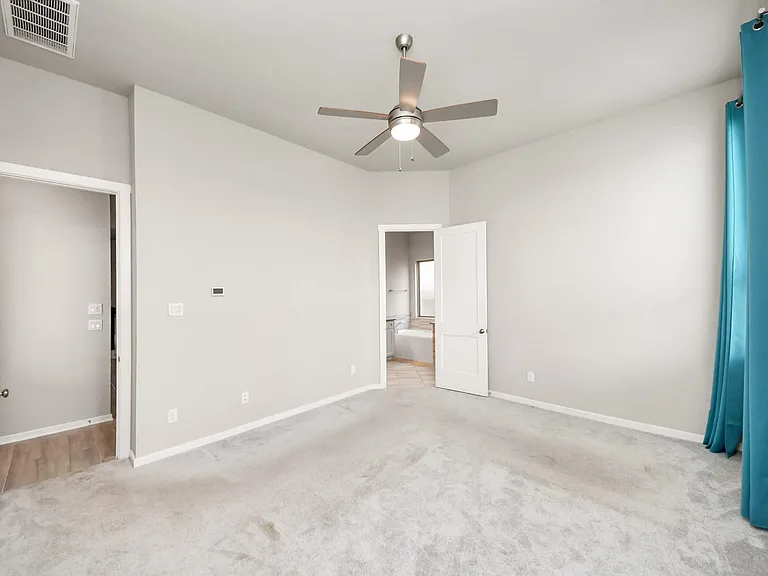 24754 Levante Dr — Photo 42