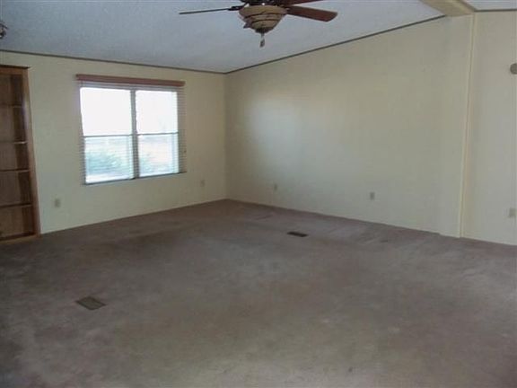 3rd image of 8808 Clearview Dr