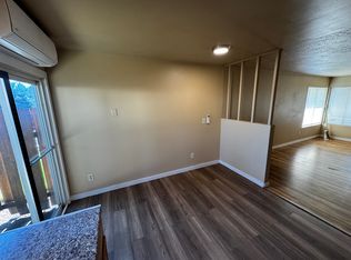 13945 SE Division St, Portland, OR 97236