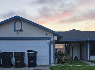 7894 Deer Lake Dr, Sacramento, CA