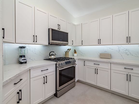5th image of 67568 S Laguna Dr