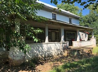 925 Shaw Rd, Leighton, AL 35646