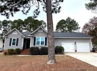 14 Weymouth Cir, Cameron, NC 28326