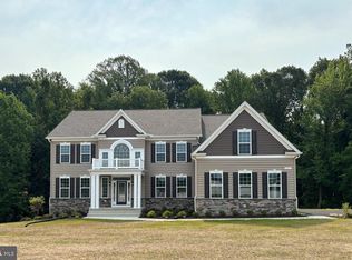 9261 Hawthorn Ct, King George, VA 22485