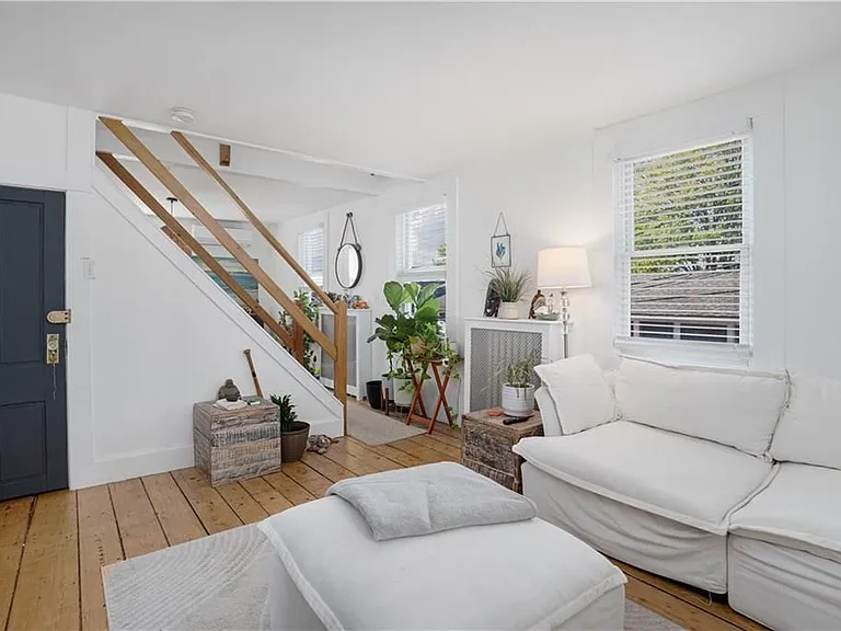 23 Holland St #2 — Photo 3