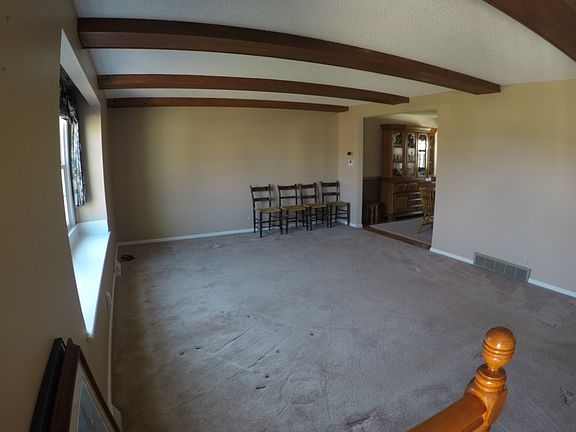 5th image of 24 Wildwood Dr