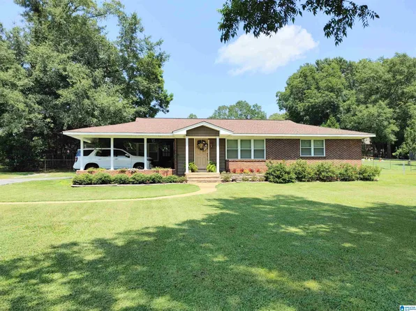 583 Forest Hills Dr, Childersburg, AL 35044