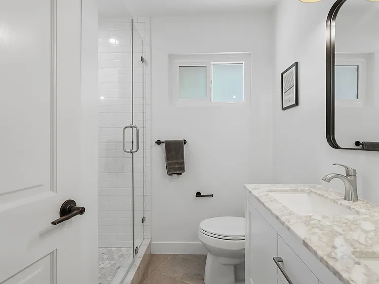 Martha St — Photo 21