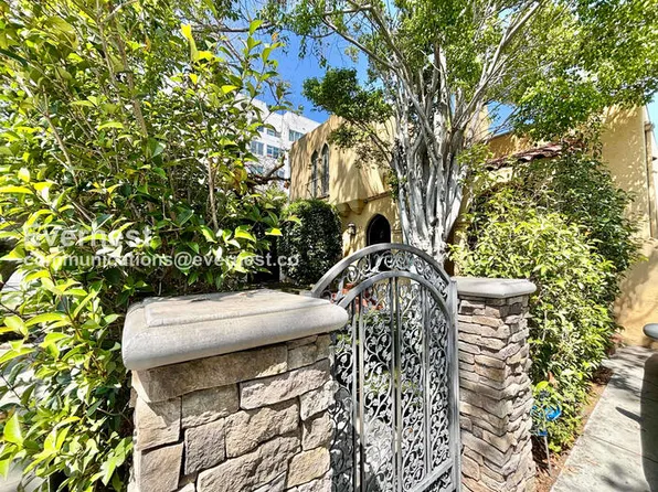 132 N Crescent Heights Blvd, Los Angeles, CA 90048