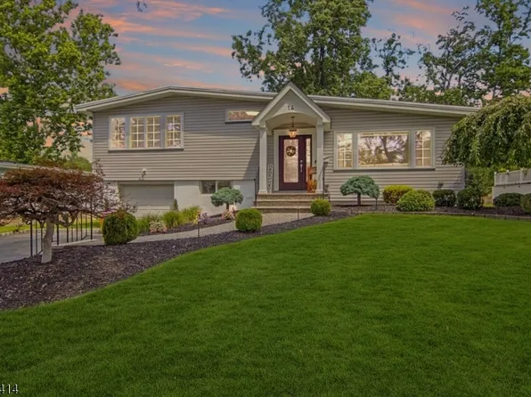 14 Beverly Rd, Cedar Grove Twp., NJ 07009
