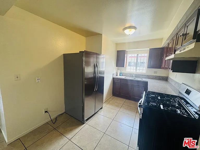 9715 S Broadway #1 — Photo 13