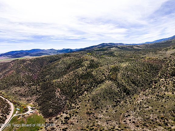 2nd image of E Fish Creek Rd