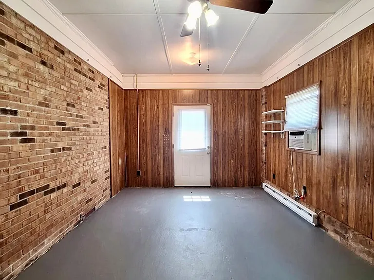 2814 Church St — Photo 11