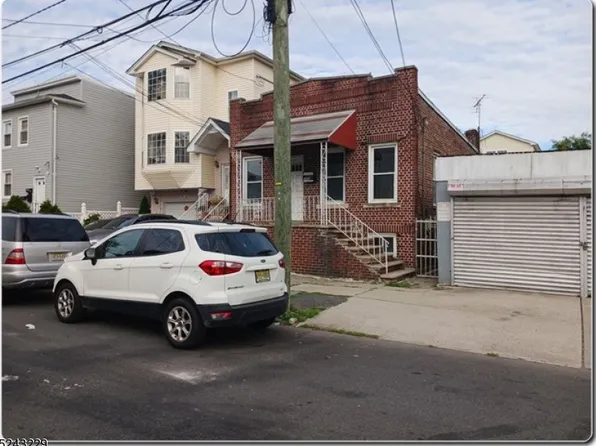 295 N 10Th St, Newark City, NJ 07107