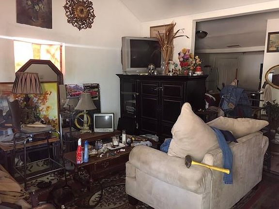 3rd image of 3711 Cauthorn Dr