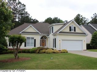 155 Falling Water Rd, Spring Lake, NC 28390