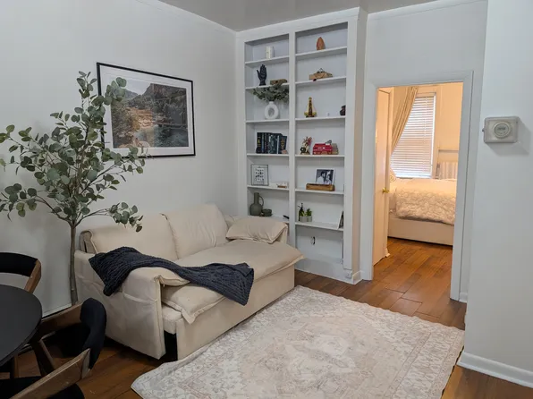 86 W Cedar St, Boston, MA