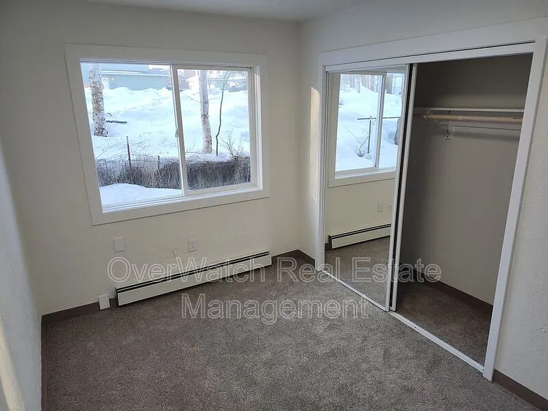 3 bed, 1.0 bath, $2,250 — Photo 4