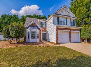 6 Pepper Harrow Ct, Greenville, SC 29607