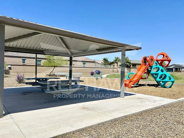 12641 W State Ct — Photo 24