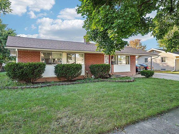 3rd image of 34559 Chope Pl