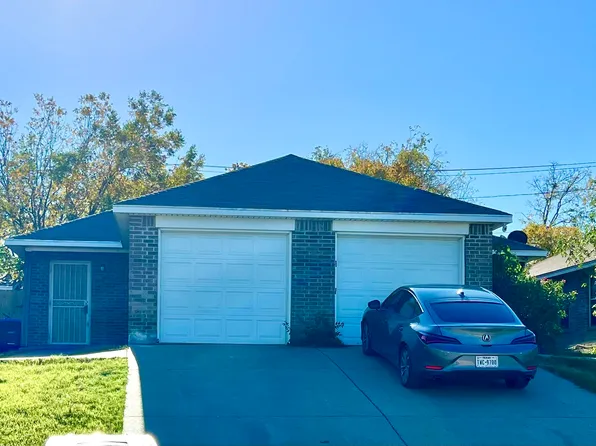 3127 NW Loraine St, Fort Worth, TX 76106