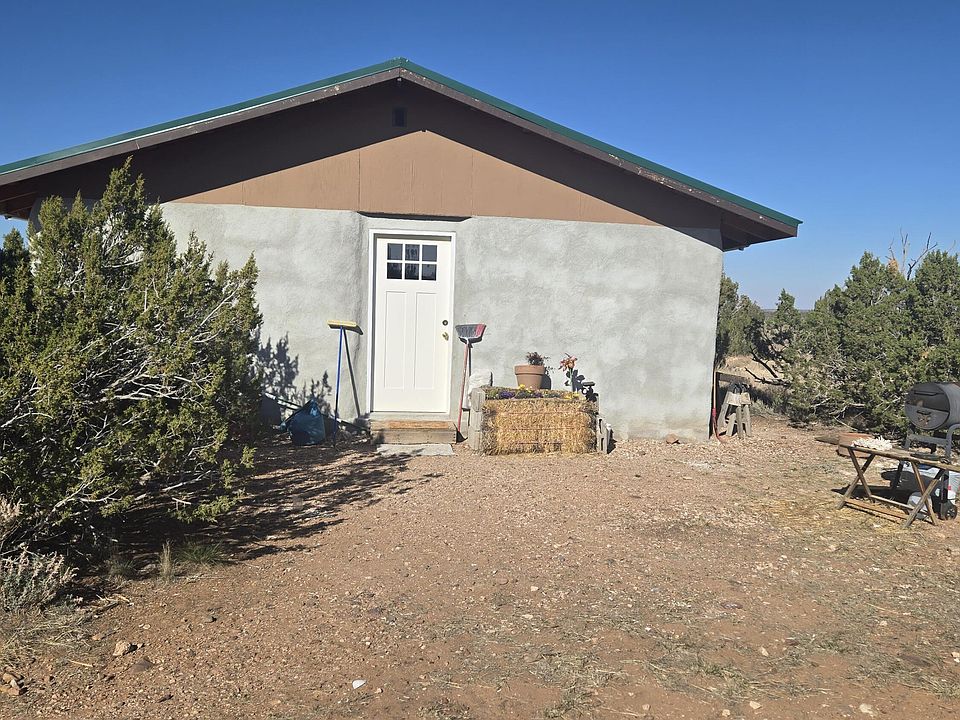 1st image of 1565 PUMPKIN PATCH Road