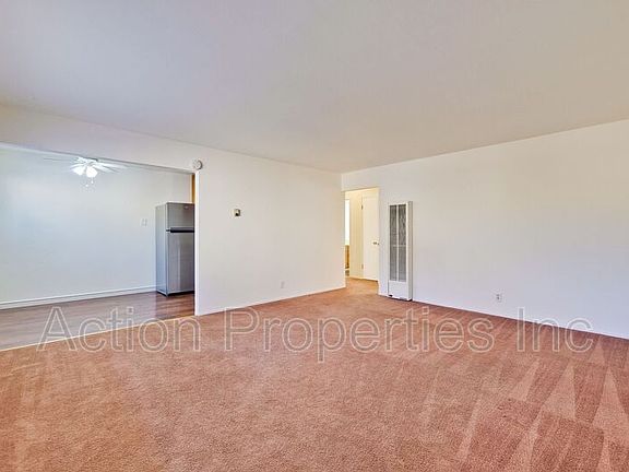 2nd image of 3967 Starview Dr #2