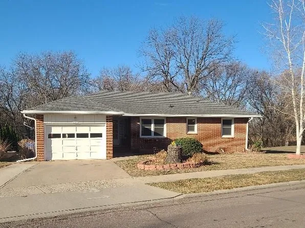 535 Central Ave NW, Le Mars, IA 51031
