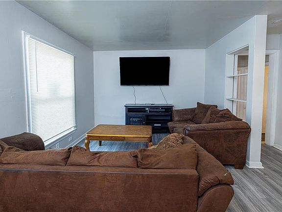 5th image of 6651 S Benton Ave