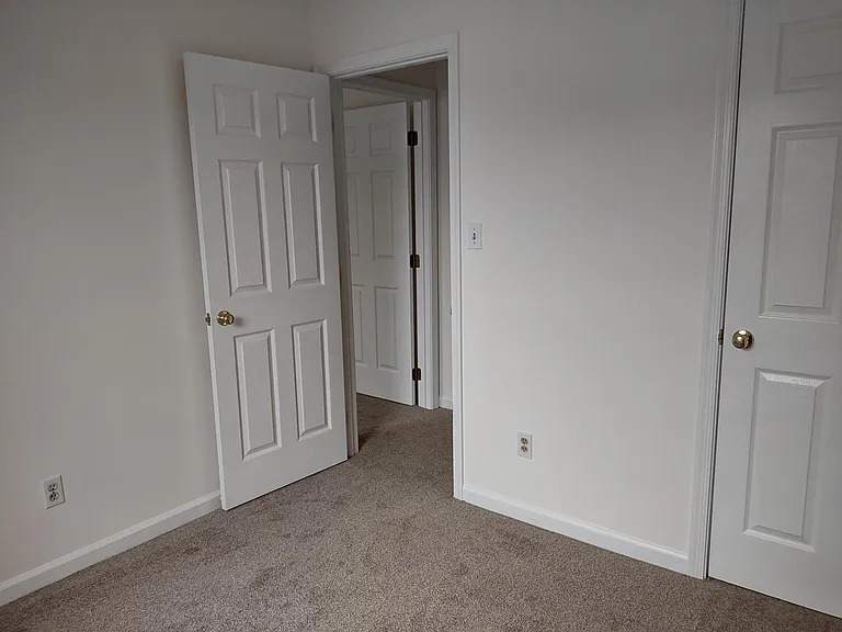 34 Chartwell Ct — Photo 28