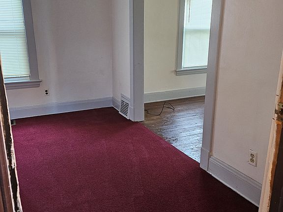 2nd image of 15448 Calcutta Ave #Uf