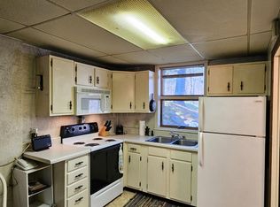 175 Overlook Vlg, Slatyfork, WV 26291