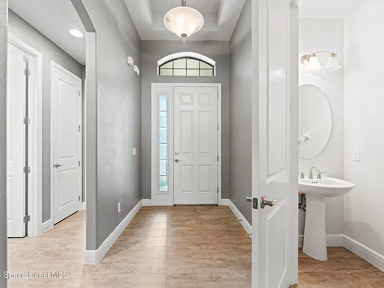 8426 Stalwart Cir — Photo 5