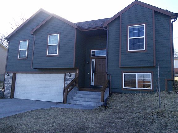 4th image of 1310 Sunshine St