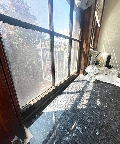 S Russell St — Photo 3