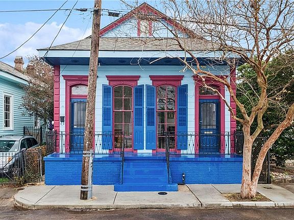 2nd image of 915 Franklin Ave