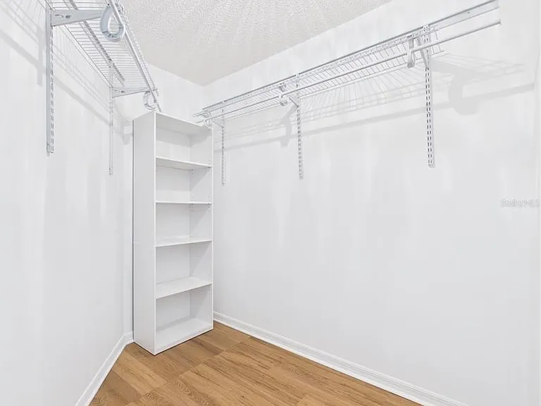 9434 Holnwon Ct — Photo 14