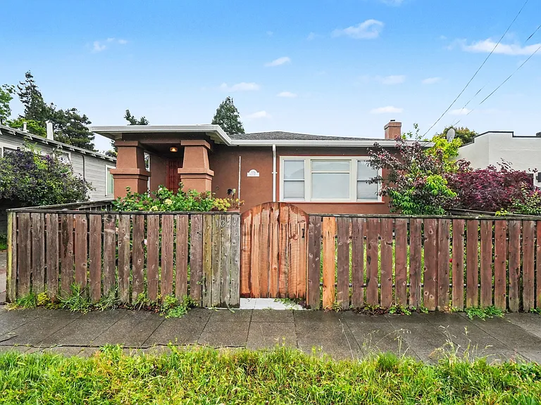 1224 Dwight Way — Photo 13
