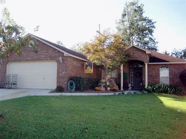 8432 Hannary Dr, Tallahassee, FL 32312