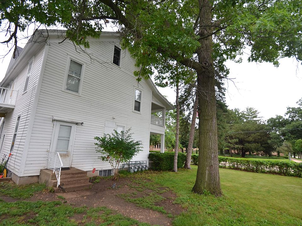 2nd image of 708 Fulton Ave