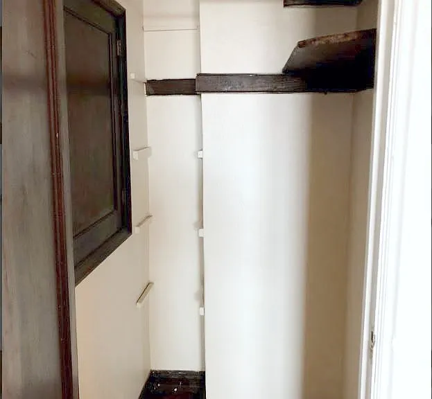Barrington Apartments — Photo 29