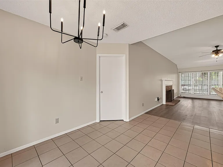 2423 Anthony Hay Ln — Photo 13