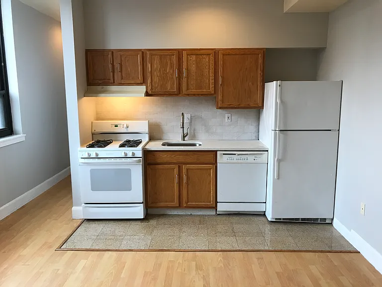 1016 Cherry St #703 — Photo 12