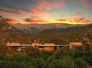 21 Pacheco Meadow Ln, Santa Fe, NM 87506